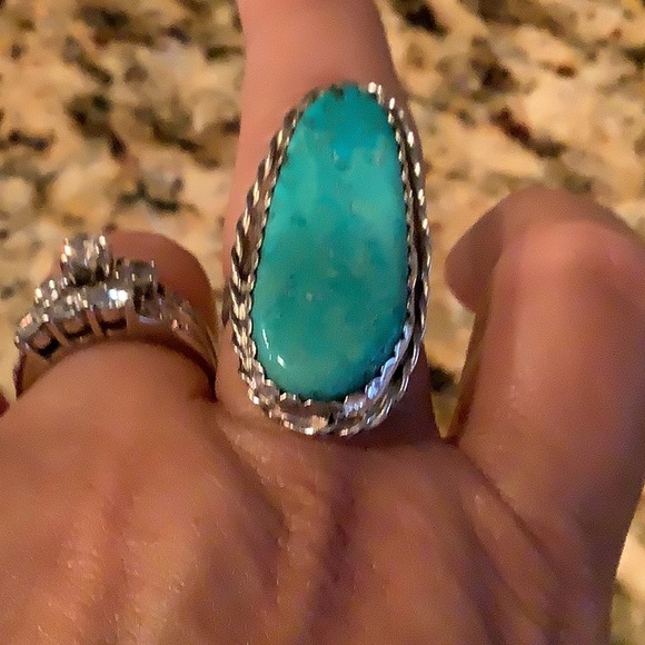 Gorgeous Turquoise Silver Ring 🦋🦋🦋 - Picture 10 of 11